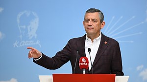 The Guardian Weekly Saraçhane olaylarını kapağına taşıdı - ensonhaber.com