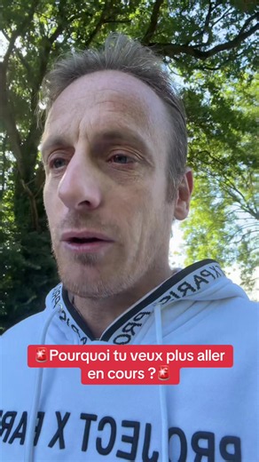 Pourquoi les jeunes ne veulent plus aller en cours ?