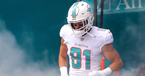 Notre Dame in the NFL, Week 12: Durham Smythe has first touchdown catch since 2020 in Dolphins win