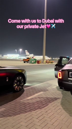 Sorry for the long blog I didn’t wanna make a part 2😭😭 🇿🇼✈️🇦🇪 #privatejet #goviral #dubai🇦🇪 #zimtiktokers🇿🇼🇿🇼🇿🇼 #foryoupage