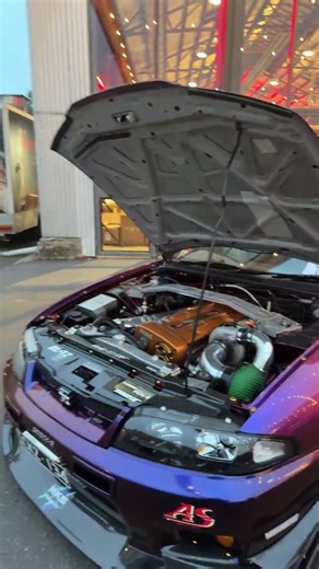 INSANE Turbo Engine Bay on This Nissan Skyline! 🤯🔥