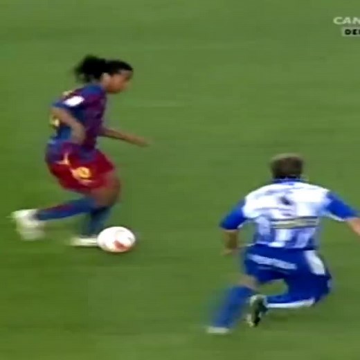 Ronaldinho Skills 🤩💫 #ronaldinho#football#futbol#skills