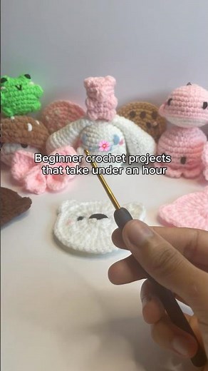 Easy beginner crochet projects 🌸 | cute crochet keychain ideas #crochet #beginner #amigurumi