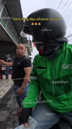 Hành động đẹp cần được lan tỏa 😍 #giaothong #vanhoagiaothong #xeomcongnghe #vanminh #viectute