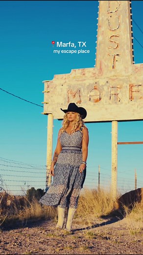 Outfit by Idyllwind at Boot Barn — Miranda Lambert Style in Marfa, TX