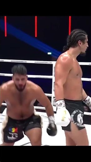 INSANE KNOCKOUT! Brutal Kick Destroys Opponent 😱💥