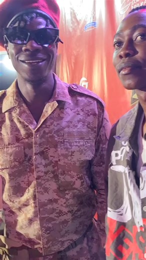 Alien Skin at Zina Awards Ceremony with Tom Dee and Viroota