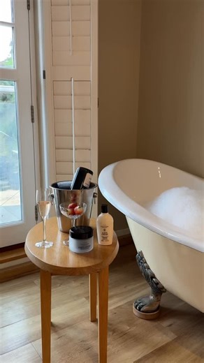 Slow Sunday with Shea. #LOccitaneEnProvence #Shea | L'OCCITANE en Provence