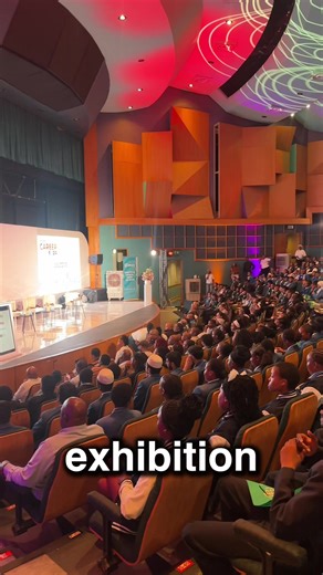 📍Rustenburg: 4000 High School Students at a Career Expo. AI and Technology have unlocked so many new career paths for young people and we are excited to take them on that journey of discovery. #girlcodeza #womenintech #careerintech #careerexpo #techcareers