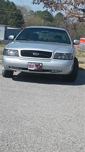 Ford Crown Victoria Custom #cars #ford #crownvic #automobile