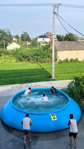 120K views · 602 reactions | Summer fun starts here! ☀️ Our new inflatable pool is perfect for families, parties, and sunny backyard vibes — just fill, chill, and splash! #InflatablePool2025 #XYlivingstore #BackyardFun #OutdoorSummerVibes #FamilyPoolTime #EasySetupPool #CoolDownInStyle | Home kitchen bathroom marketing | Facebook