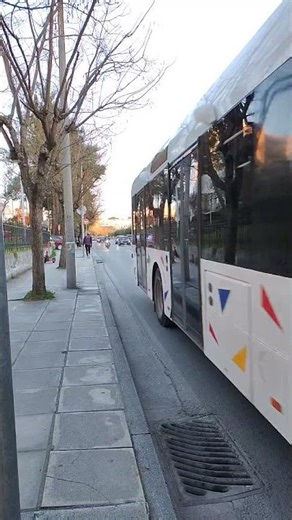 🚍 Solaris Urbino 18 στη 14Α | Διέλευση έξω από τη φοιτητική λέσχη