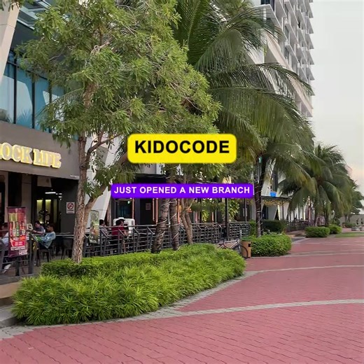 ✅ 30,000 parents gave their child a head start with a transformative trial class at Penang’s only tech school, powered by a Singapore-based company, offering advanced AI, Technology & Entrepreneurship programs for kids! They gained the skills needed to stay ahead of their peers and build a strong foundation for the future—becoming the tech expert everyone turns to in Penang, and then globally. PLUS, they’ll have access to: ✅ A thriving student community of 7,500 ✅ 18 flexible courses to choose f