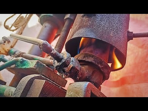 Hand Molding Machine Making Plastic Products | Talent Master