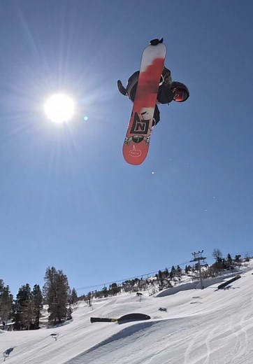 Mastering the 1080 Big Air Trick in Snowboarding