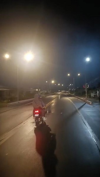 #Shorts Night Walking in the Rain