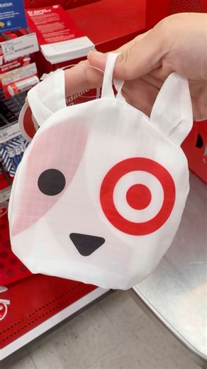 This Target Dog-Shaped Shopping Bag Is Too Cute to Resist!（Target 又出新品啦！這款狗狗折疊袋太療癒了！）#cute #adoreble