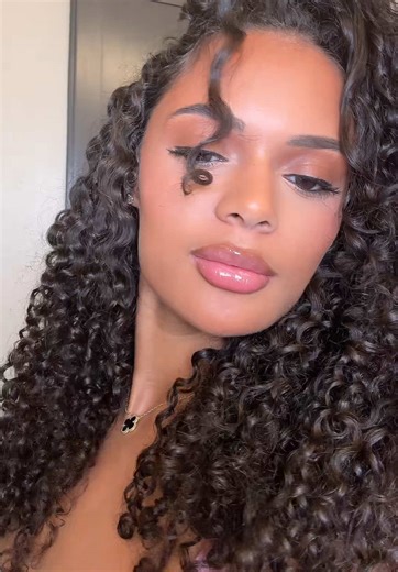 Form a gel cast then separate each curl with oil #fyp