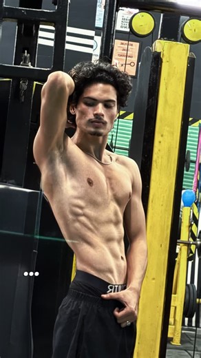 ℭ𝔯𝔢𝔞𝔱𝔬𝔯 🪄 | Lean is the real fit… #aesthetic #physique #trend #transformation #fitnessmodel | Instagram