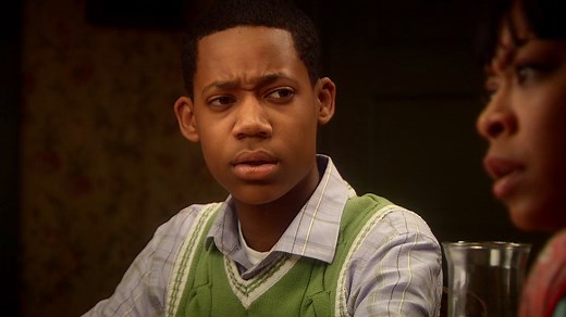 Rare moment where Chris doesn't get in trouble start watching here: https://link.tubi.tv/everybody-hates-chris | Tubi