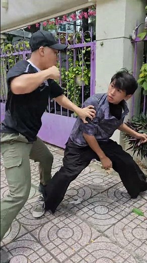 Giỏi-Đánh cho nó chừa