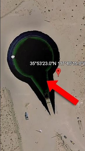 Alien UFO Found in the Desert on Google Earth