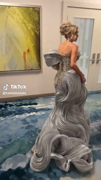 Stunning Arab Wedding Dresses for Guests