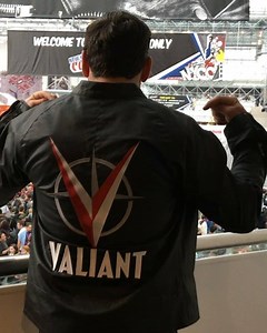 9.7K views · 790 reactions | On my way to the @valiantentertainment cast panel at 2:45pm in Room 1A21 here at @newyorkcomiccon or watch it on twitch.tv/hyperrpg #valiant #valiantcomics #valiantentertainment #newyorkcomiccon #nycc #nycc2016 #batinthesun | JASON DAVID FRANK - Official Fan Page | Facebook