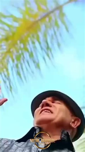 .Este Proximo Sábado Llega El Galan De La Salsa Celebrando El Día De El Amor y La Amistad … …..ROBERTO LUGO….. .interpretando todos sus éxitos .Tendremos Un Gran Cartel De Djs : .@T8 EL DEL BAULL PRECISO 🇻🇪❤️ .@Maury The Dj Adrena .@Dj Leonardo .Entradas Y Reserva:933325711 .Direccion: Pionono 278-Bella vista. @Total Show Chile