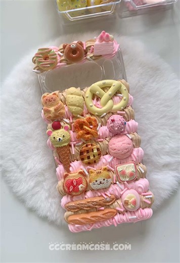 Watch me create this “Pastel Patisserie” masterpiece for a sweet customer! 🧁🎀✨ #smallbusinessusa #giftideaforher #decodenasmr #phonecasediy #decodenphonecase