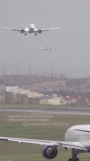 Ryanair 737 MAX: The Art of a Perfect Landing