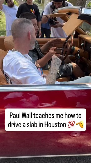 157K views · 16K reactions | Paul Wall a real one 﫡 IF YALL WANNA SEE A COLLAB WIT ME & HIM DROP SOME  IN DA COMMENTS  #texasrap #houston #hiphop #viral #fypage | OC Chris | Facebook