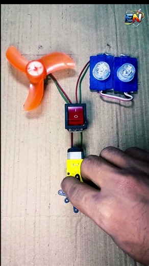 turning a dynamo motor into an electricity generator #dynamo #experiment #scienceproject #diy
