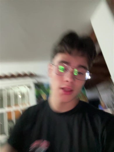 Videos de seba (@big_sebax) con “sonido original - The Musical Bear🧸❤️‍🩹🎧”