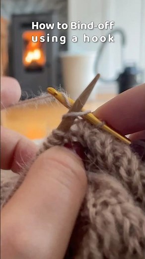 How to Bind Off Knitting with a Crochet Hook (Easy Tutorial)