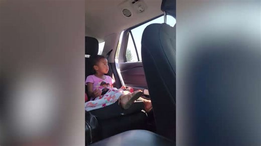 Daughter Meets Biological Dad Who She Tracked Down On Facebook For First Time | Happily TV