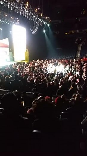 Chris Stapleton & Madea sing Tennesse Whiskey @ Tyler Perry Madea Farewell Tour in Nashville