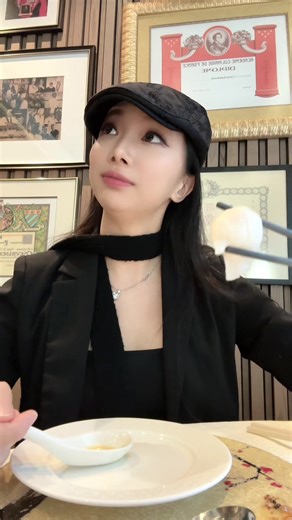 Delicious Dim Sum Delights in Hong Kong