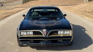 1978 Trans AM SE, Y82, W72 TA 6.6, 400ci 4 Speed, Only 53,752 Miles, 1 of 489 Stock Number: 2086 https://vehicles.restoreamusclecar.com/vehicles/1759/1978-pontiac-trans-am-se Contact Restoreamusclecar.com Store.restoreamusclecar.com Sales@restoreamusclecar.com 402.465.5756 8am-5pm Monday-Friday Solid Survivor Condition Highly Documented Trans AM Original Window Sticker and Build Sheet Only 53,752 Miles Since Sold 1 of only 489 Built in this configuration Purchased New at Hamilton Pontiac and Cad