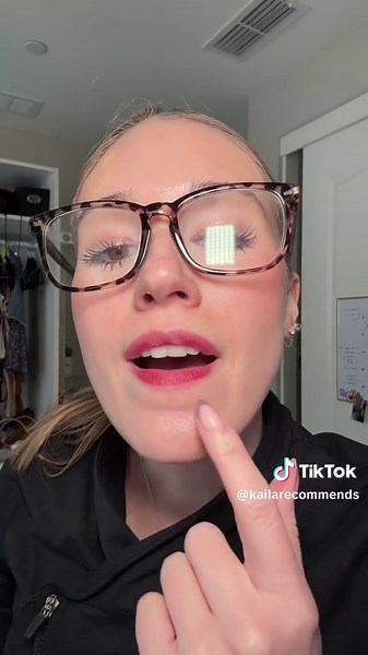 Covergirl Lip Stain Wear Test: Long-Lasting Color Review