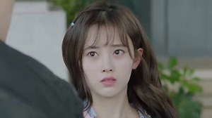 【Drama with English Subtitle】 Drama：Mr. Swimmer Native Title：游泳先生 🔺Episode 3 🌟每天两集，每晚8点、9点在主页更新 🌟2 Episode per day at 8:00PM&9:00PM 蓝天向宋茶茶承认变心让她死心 白泳泽误会宋茶茶偷了他的视频 #鞠婧祎 #MikeAngelo #严禹豪 #张沙沙 #胡兵 #黄馨瑶 #朱文超 #jujingyi | 酷看独播剧场