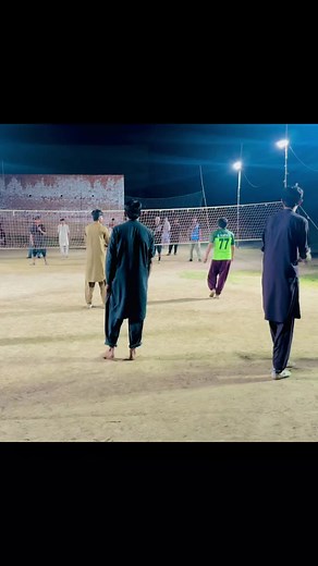 Kon Se Service Best Ha🫣🏐#vellyball #trending #vedioviral #foryoupage @🦅زنیر طارق 🥂 @🦅ارسلان ساہی 🦅 @عمر وڑائچ😉🥀
