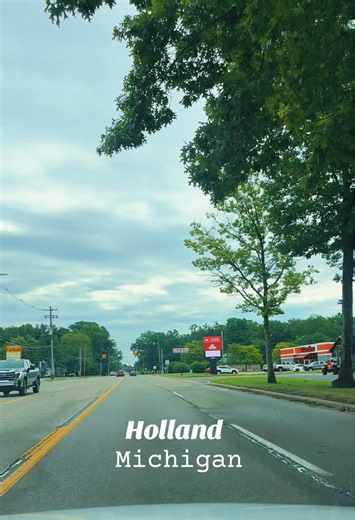 Holland Michigan travel guide: beaches, Dutch heritage, top attractions