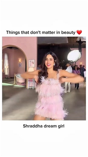 Nothing else matters when you beautiful❤️‍🔥 #shraddhakapoor #tammanabhatia #shorts#shortvideo#yt