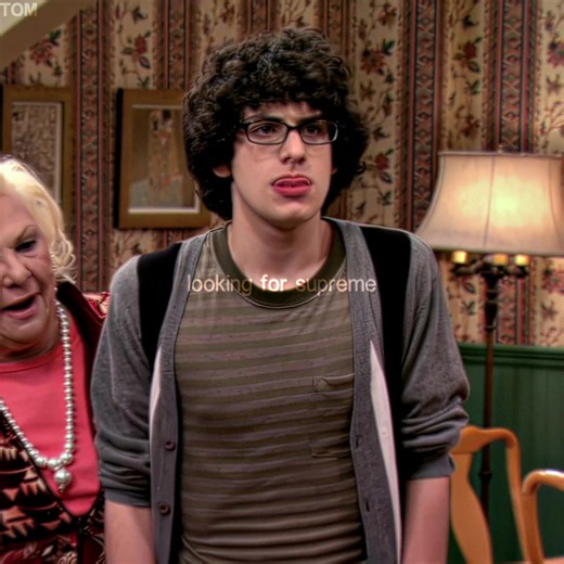 hi robbie #edit #hollywoodarts #robbieshapiro #victorious #trinavega Hollywood arts season 1 edit, Hollywood arts spin off, victorious edit, Trina and Robbie edit, robbie shapiro edits robbie in holly wood arts edits