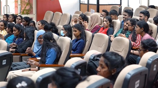Internship Open Day & Career Fair 2025: Strengthening Industry Partnerships and Enhancing Student Employability The Faculty of Commerce and Management Studies (FCMS), University of Kelaniya, successfully held its first-ever Internship Open Day & Career Fair 2025 on 30th October 2025, bringing together more than 600 students and 116 industry representatives from 35 leading companies. Organised by the Internship and Career Development Centre, the event marked a significant milestone in strengtheni