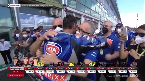 Superbikes World Championship -Turkish motorcycle racer Toprak Razgatlioglu wins again