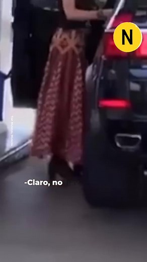 8.4K views · 62 reactions | SELENA GOMEZ descubrió cómo USAR A LOS PAPARAZZIS a su FAVOR Para SOLUCIONAR UN PROBLEMA #SelenaGomez #paparazzi | notichisma | Facebook