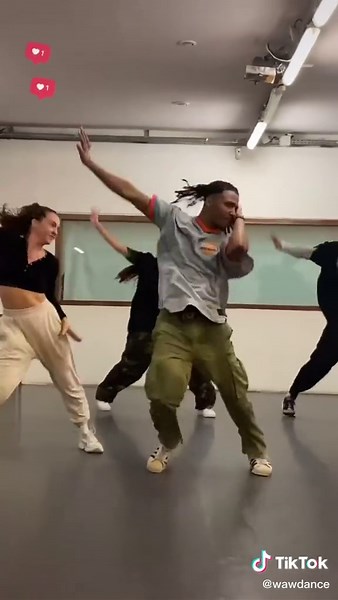 Talented French Dancer: Jerky Jessy in Action!