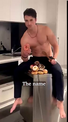Melbourne baker Anthony ‘Donut Daddy’ Randello-Jahn has become a global star, gaining a massive overseas following for his raunchy food porn videos. #melbourne #victoria #donutdaddy #doughnuts | Herald Sun